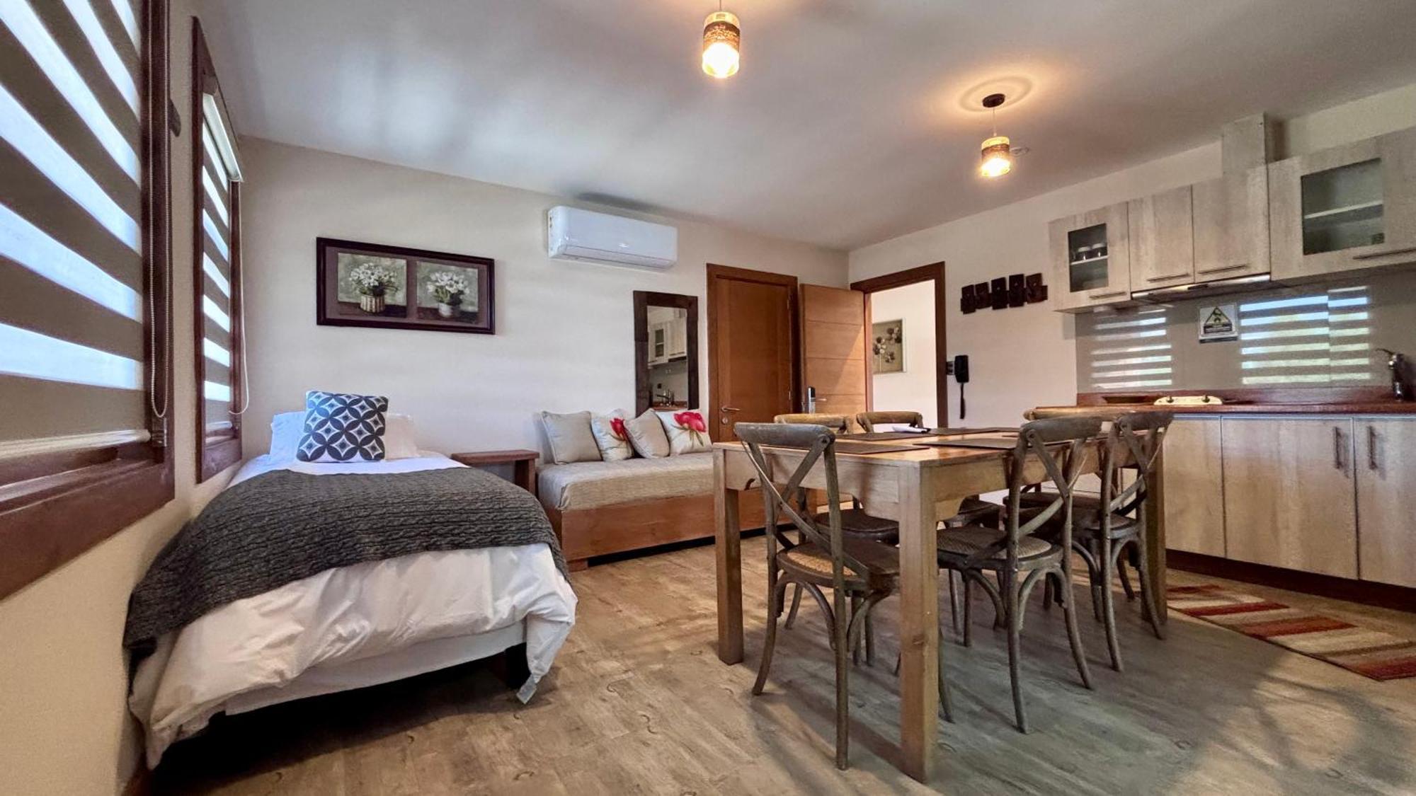 Entre Cumbres Apart Hotel Coyhaique Zewnętrze zdjęcie