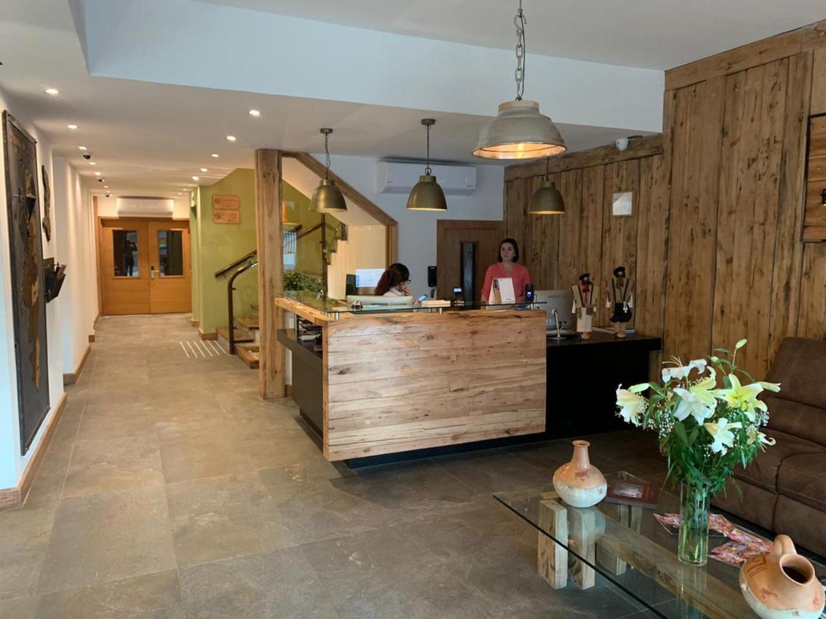 Entre Cumbres Apart Hotel Coyhaique Zewnętrze zdjęcie
